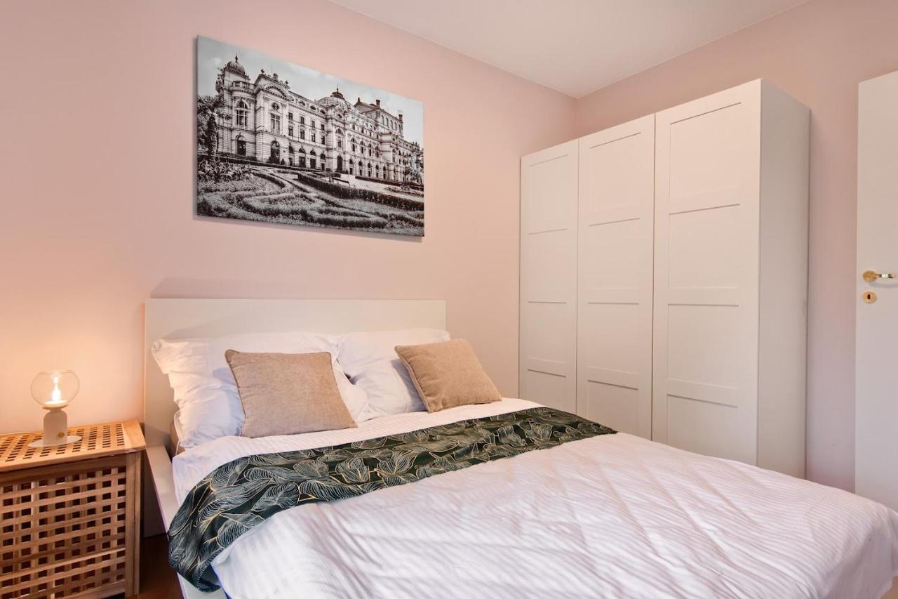 Cracow Wroclawska Premium Apartment — Photos 3